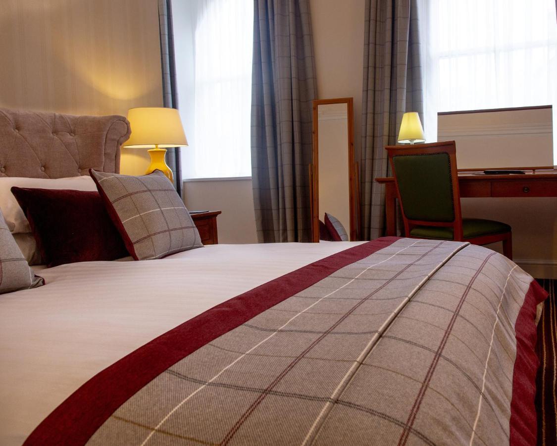 Langholm Eskdale Hotel מראה חיצוני תמונה